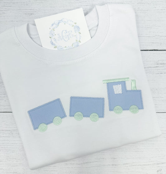 Train appliqué tee
