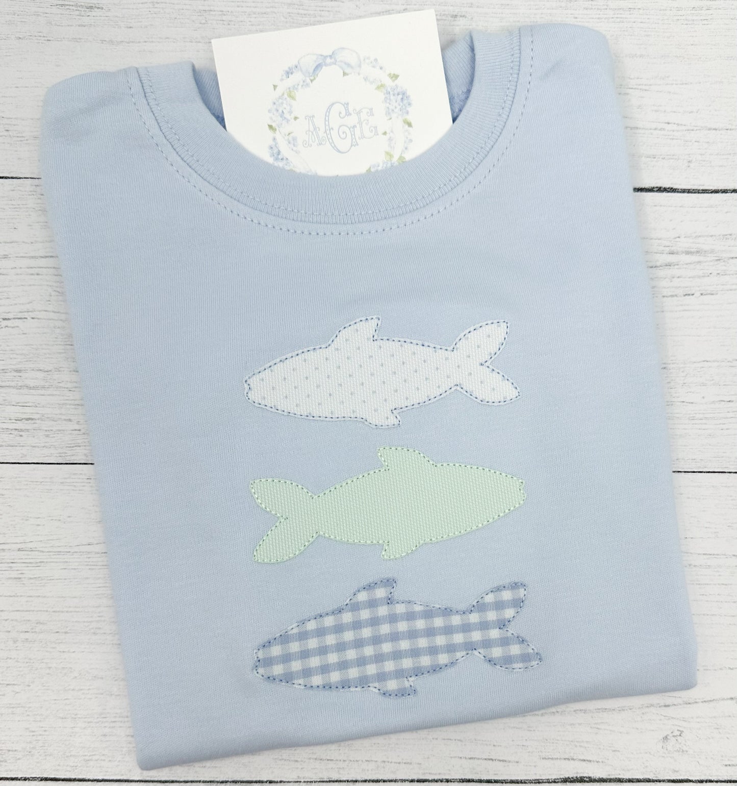 Fish trio appliqué tee